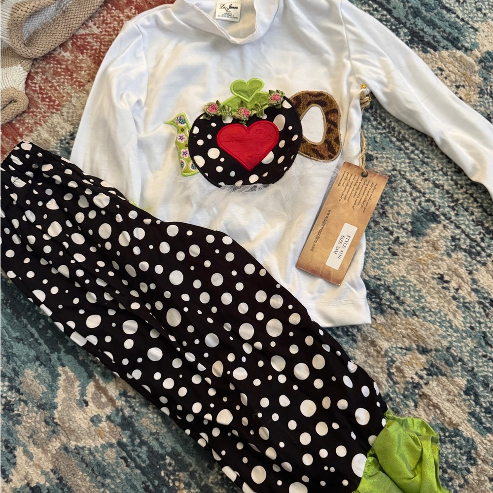 Black and White Polka Dot Pajama Matching Set